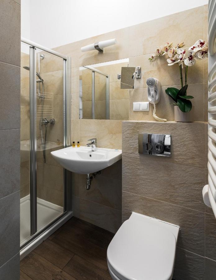 G12 Aparthotel Cracovia Exterior foto